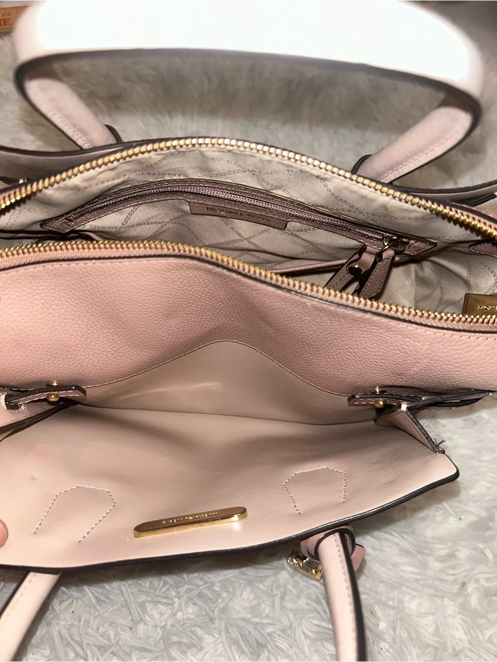 Michael Kors Mercer tote bag Pebble Leather Pink, White Beige Purse handbag
